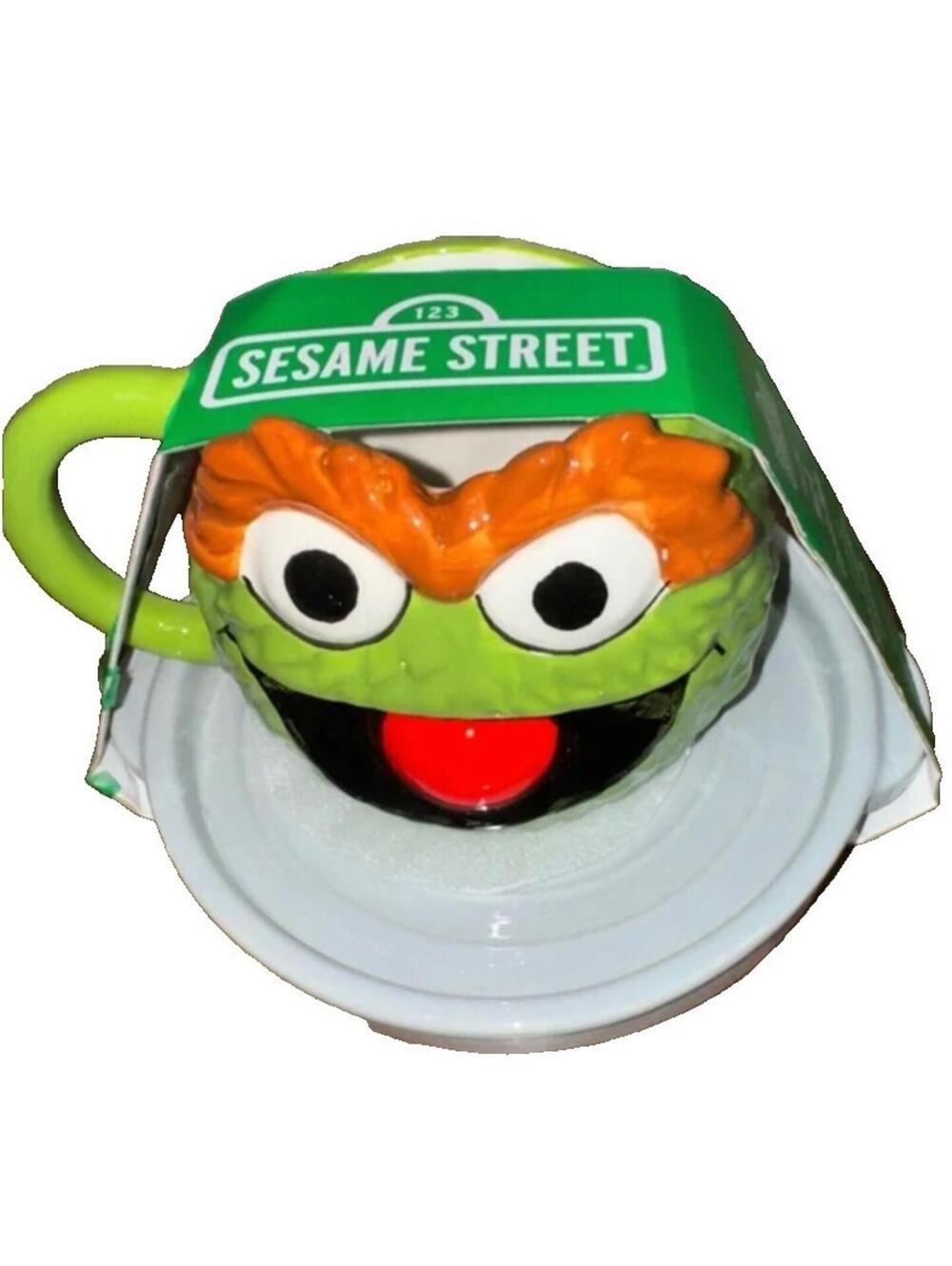 Sesame Street Oscar The Grouch 2PC Set Mug & Plate Ceramic Kids Breakfast Set